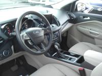 2019 Ford Escape Se 1-Owner loaded 4cyl smart entry rear cam white A++ Escondido - Image 6