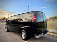 2017 Chevrolet Express 2500 Clean Car Fax 1 Owner Soth Houston - Image 4
