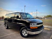 2017 Chevrolet Express 2500 Clean Car Fax 1 Owner Soth Houston - Image 8