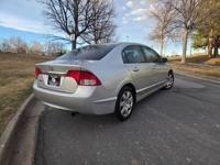 2009 Honda Civic LX (ONE OWNER) Aurora - Image 6