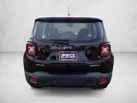 2015 Jeep Renegade Sport 4x4 4WD SUV treefingers - Image 4