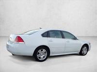 2014 Chevrolet Impala Limited LT Chevy treefingers - Image 5