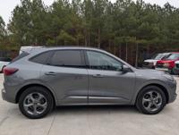 2023 Ford Escape Hybrid ST Line Select AWD 4dr SUV - Image 8