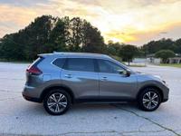 2019 Nissan Rogue S otp east - Image 7
