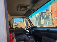2000 ISUZU NPR DIESEL BOX TRUCK Philadelphia - Image 7