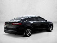 2015 Ford Fusion SE AUTONATION-Available Saturday December 20th-Call to confirm - Image 6