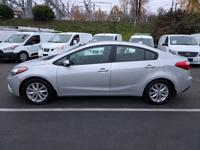 2016 Kia Forte LX Automatic Sedan Low Mileage! Bellevue - Image 5