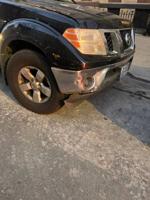 2010 nissan frontier Brooklyn - Image 5