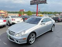 2011 MERCEDES-BENZ CLS550 / CLEAN CARFAX *** AMG PACKAGE *** Feasterville Trevose - Image 4