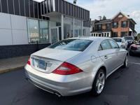 2011 MERCEDES-BENZ CLS550 / CLEAN CARFAX *** AMG PACKAGE *** Feasterville Trevose - Image 7