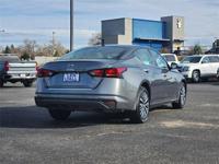 *2023* *Nissan* *Altima* *2.5 SV* _Nissan_ _Altima_ _Sedan_ - Image 4