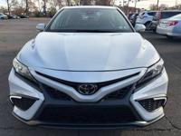 2022 Toyota Camry SE Sedan Dependable Auto Outlet - Image 3