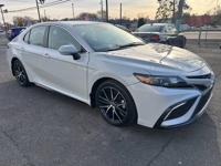 2022 Toyota Camry SE Sedan Dependable Auto Outlet - Image 4