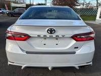 2022 Toyota Camry SE Sedan Dependable Auto Outlet - Image 6