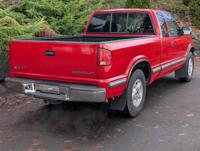 1999 Chevrolet S10 Ext Cab 4x4 5-Spd 1-Owner Amazing N Portland west of I-5 - Image 5