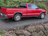 1999 Chevrolet S10 Ext Cab 4x4 5-Spd 1-Owner Amazing N Portland west of I-5 - Image 6