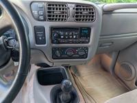 1999 Chevrolet S10 Ext Cab 4x4 5-Spd 1-Owner Amazing N Portland west of I-5 - Image 9