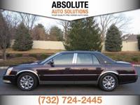2009 Cadillac DTS Luxury 5 Passenger 4dr Sedan Cadillac DTS Sedan - Image 3