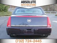 2009 Cadillac DTS Luxury 5 Passenger 4dr Sedan Cadillac DTS Sedan - Image 9