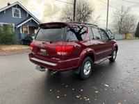 2006 Toyota Sequoia | AWD | Third Row | Limited | SR5 Vancouver - Image 7