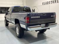 2001 Dodge Ram 2500 Laramie 4X4 / 5.9L DIESEL / 5-SPEED MANUAL/1-OWNER + MM Investment Cars-Gladstone / WE SHIP NATIONWIDE - Image 8