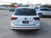 2022 VOLKSWAGEN TIGUAN SE R-LINE BLACK - Image 5