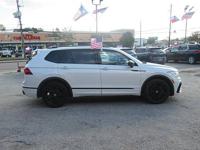 2022 VOLKSWAGEN TIGUAN SE R-LINE BLACK - Image 7