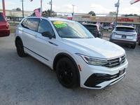 2022 VOLKSWAGEN TIGUAN SE R-LINE BLACK - Image 8