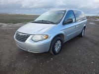 ⭐ 2007 Chrysler Town & Country ⭐ 💲 LOW DOWN PAYMENT OPTIONS (OAC)💲 - Image 4