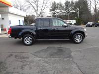 2013 Nissan Frontier SL 4x4 4dr Crew Cab 5 ft. SB Pickup 5A Newtown, PA - Image 7
