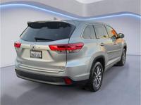 2017 Toyota Highlander XLE - GOOD/BAD/NO CREDIT OK! + Escondido Auto Super Center - Image 7