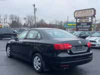 2012 VOLKSWAGEN JETTA LOW MILES GREAT ON GAS RUNS GREAT WARRANTY FEASTERVILLE - Image 5