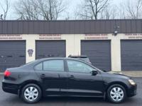 2012 VOLKSWAGEN JETTA LOW MILES GREAT ON GAS RUNS GREAT WARRANTY FEASTERVILLE - Image 8