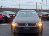 2012 VOLKSWAGEN JETTA LOW MILES GREAT ON GAS RUNS GREAT WARRANTY FEASTERVILLE - Image 10