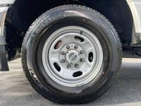 2021 Ford F-250 F250 F 250 Super Duty XL 4x4 4dr Crew Cab 6.8 ft. SB Pickup + Gator Truck Center of Ocala - Image 10