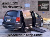 2019 Dodge Grand Caravan Wheelchair Accessible Handicap Minivan Skokie - Image 2