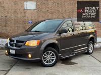 2019 Dodge Grand Caravan Wheelchair Accessible Handicap Minivan Skokie - Image 6