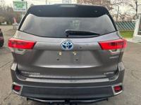 2017 Toyota Highlander Hybrid AWD All Wheel Drive Electric Limited SUV Dependable Auto Outlet - Image 6