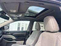 2017 Toyota Highlander Hybrid AWD All Wheel Drive Electric Limited SUV Dependable Auto Outlet - Image 9