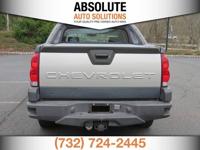 2004 Chevrolet Avalanche 1500 4dr 4WD Crew Cab SB Chevrolet Avalanche Truck - Image 9