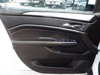 2013 CADILLAC SRX - Image 8