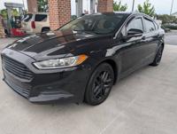 2014 Ford Fusion SE extra clean runs and drives like new, gas saver Loganville - Image 3