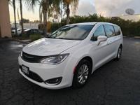 2018 Chrysler Pacifica Touring Plus San Diego - Image 10