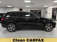 2017 Mercedes GLC 300 Luxury / clean CARFAX Houston - Image 8