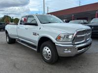 2014 Ram 3500 Laramie Crew Cab 6.7L Turbodiesel Cummins 4X4 - 1 Owner Cassat Ave - Image 9