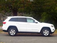 2015 Jeep Grand Cherokee Laredo 4x4 4dr SUV East Brunswick, NJ - Image 6