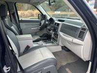 2008 Jeep Liberty Limited 4X4 84,621 Miles Current Emission Amazing !! Hiram - Image 7