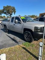 2009 CHEVROLET SILVERADO 1500 4X4 WORK TRUCK Jacksonville Florida - Image 3