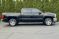 2017 Chevrolet Silverado 1500 4x4 4WD Chevy Truck LT Crew Cab ((CALL FOR PRICE)) - Image 4
