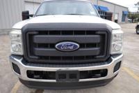 2014 Ford F250 Super Duty 4x4 well maintained Houston - Image 7